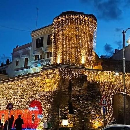 Ferienwohnung Fra Em Doria "Giubileo 2025" Nettuno Exterior foto